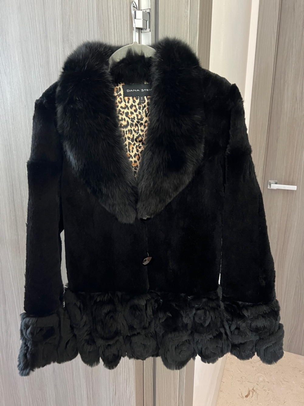 $1700 brand New DANA STEIN genuine fox / rex rabbit fur jacket S